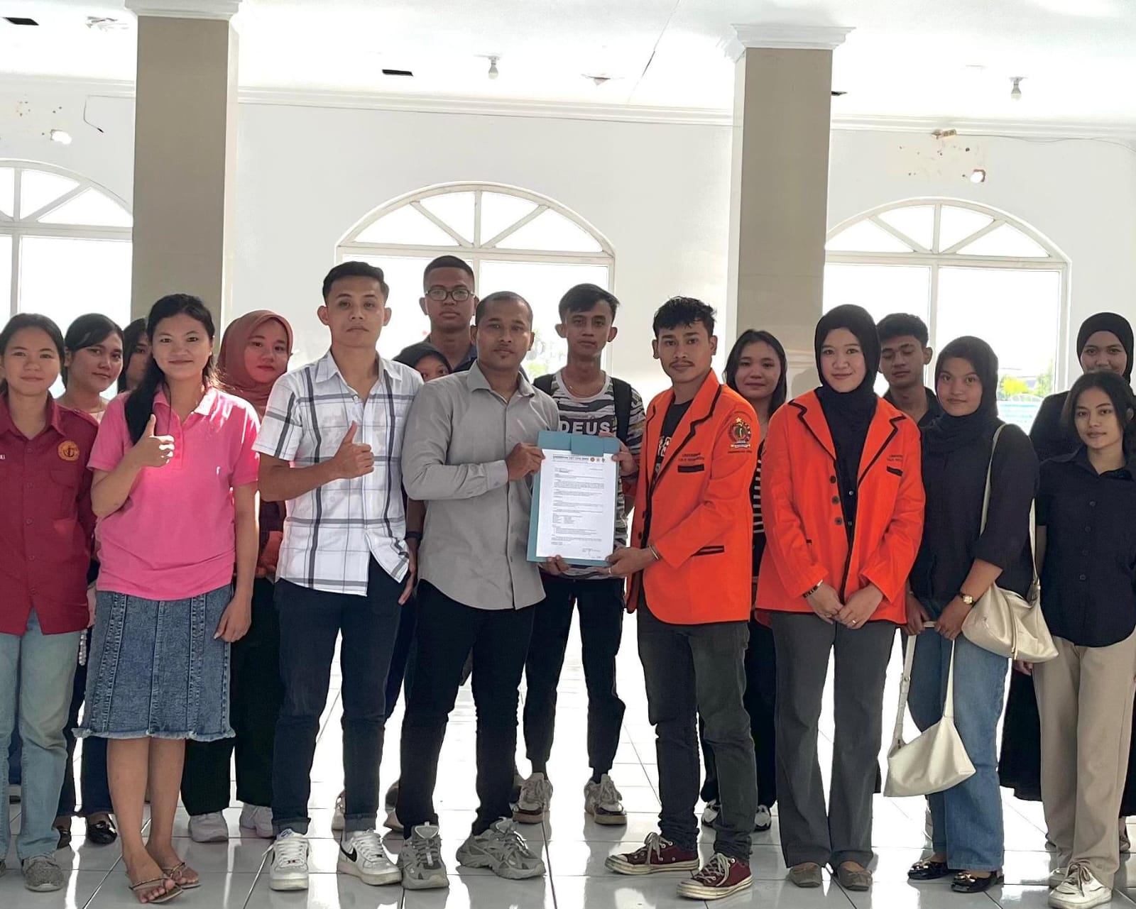 BEM Universitas Tjut Nyak Dhein Bentuk Satgas Penggalangan Dana Korban Bencana Alam Sumatera, Kamis (4/12/2025).